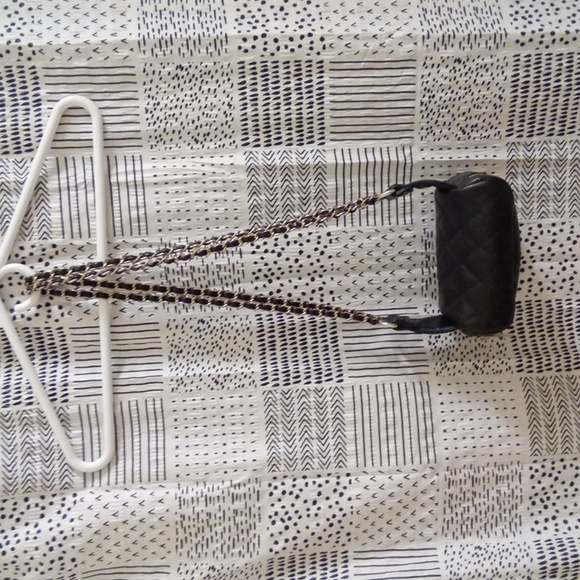 Black chain crossbows bag - Picture 5 of 6